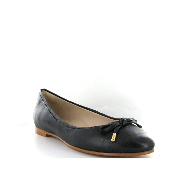 Clarks grace clearance lily black